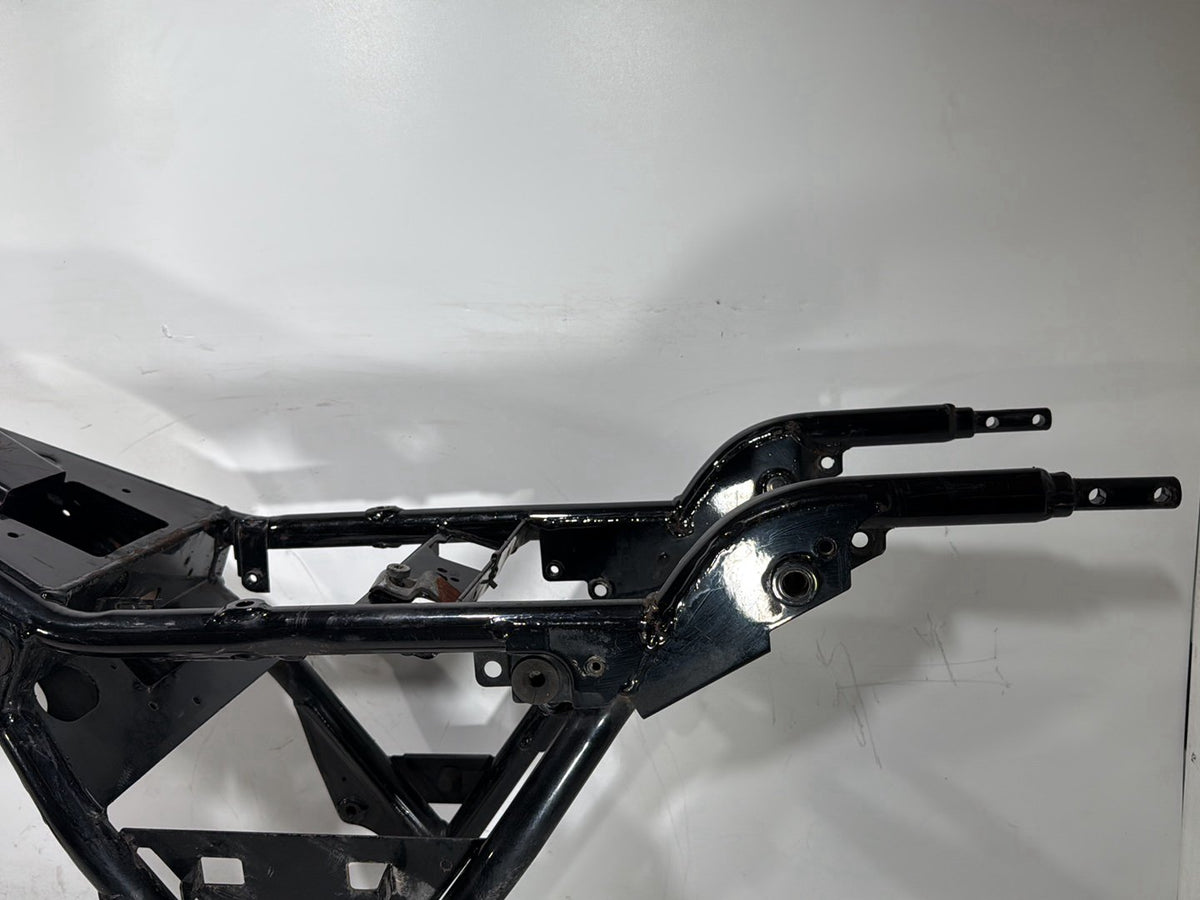 2006 Harley Touring FLHTCI Electra Glide Classic OEM Body Main Frame Chassis CLN CLR