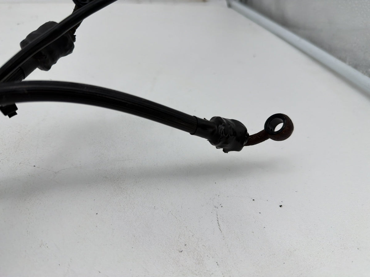 2002 Harley Electra Glide Touring FLHT OEM Front Brake Hose Line Pipe