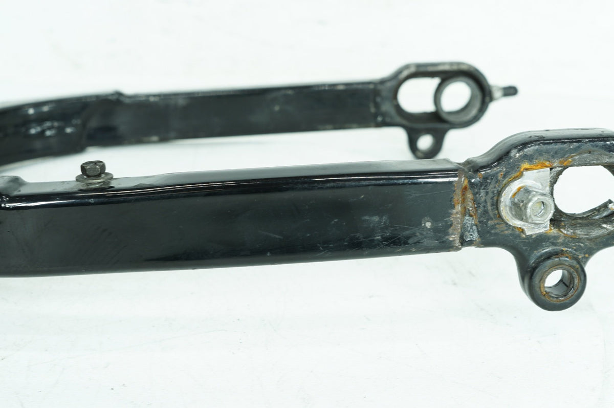 2005 Harley Sportster XL1200 C Custom OEM Rear Fork Swingarm Swing Arm