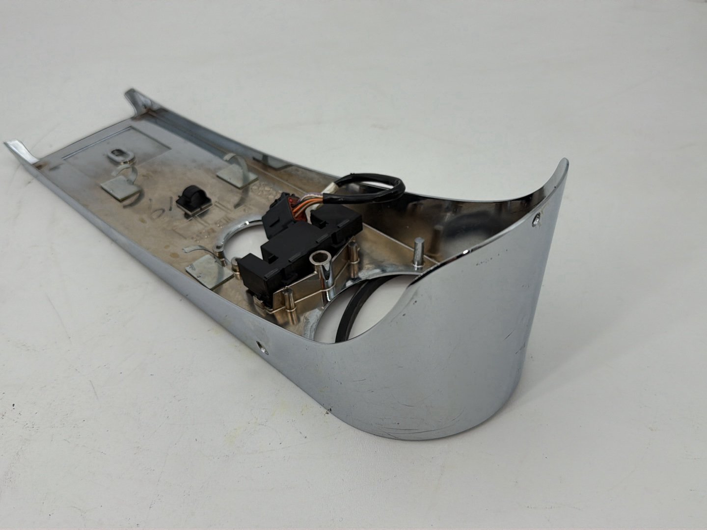 1999 - 2006 Harley-Davidson Touring Road King Fuel Gas Tank Dash Console NOKey  	60960-99
