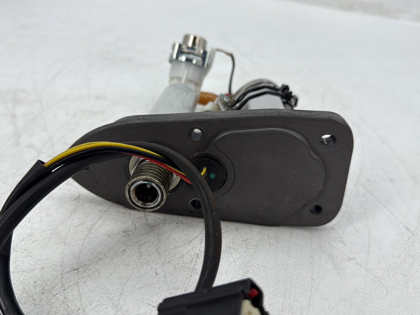 2009 Harley Sportster 883 Low XL883L OEM Fuel Pump Gas Gasoline Petrol Sending