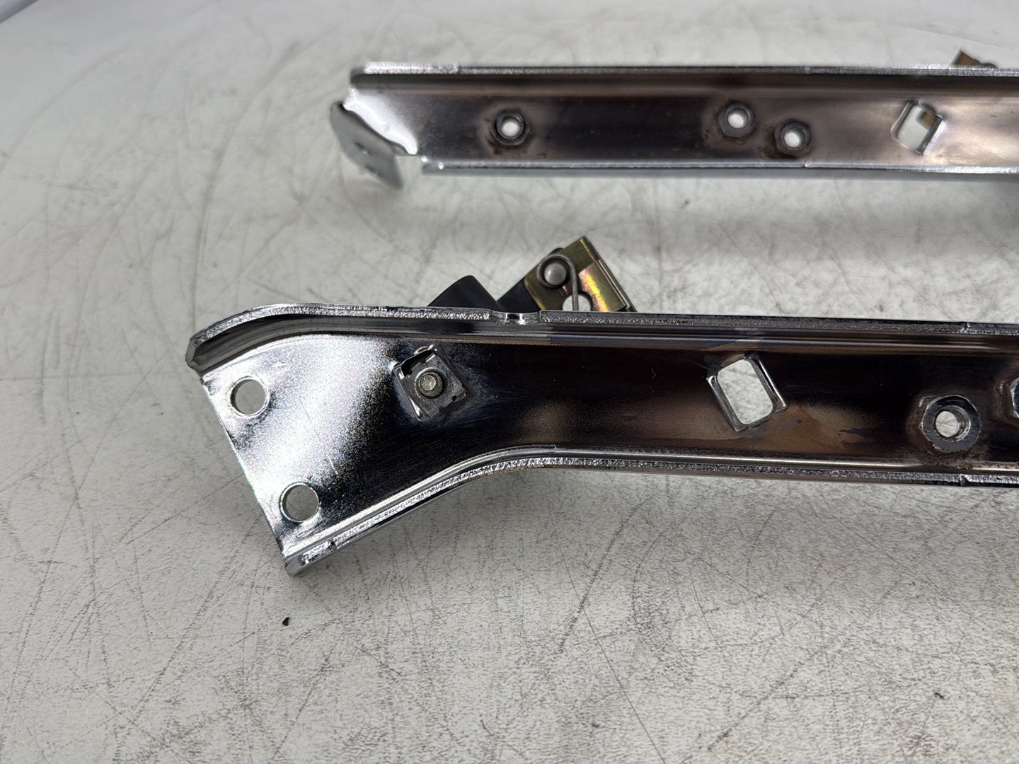 2006 Harley Road King Touring FLHRCI Classic OEM Left Right Saddlebag Fender Struts Brackets