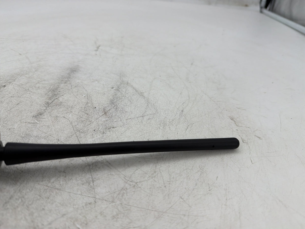 2012 Harley Street Glide Touring FLHX OEM Audio Radio Antenna Mast FM AM