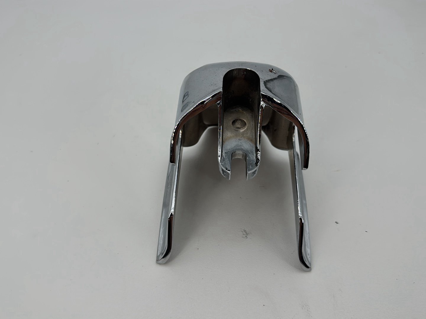 1999 - 2006 Harley-Davidson Dyna Wide Glide Right Lower Leg 1 Fairing Box Cap Cover 3703151