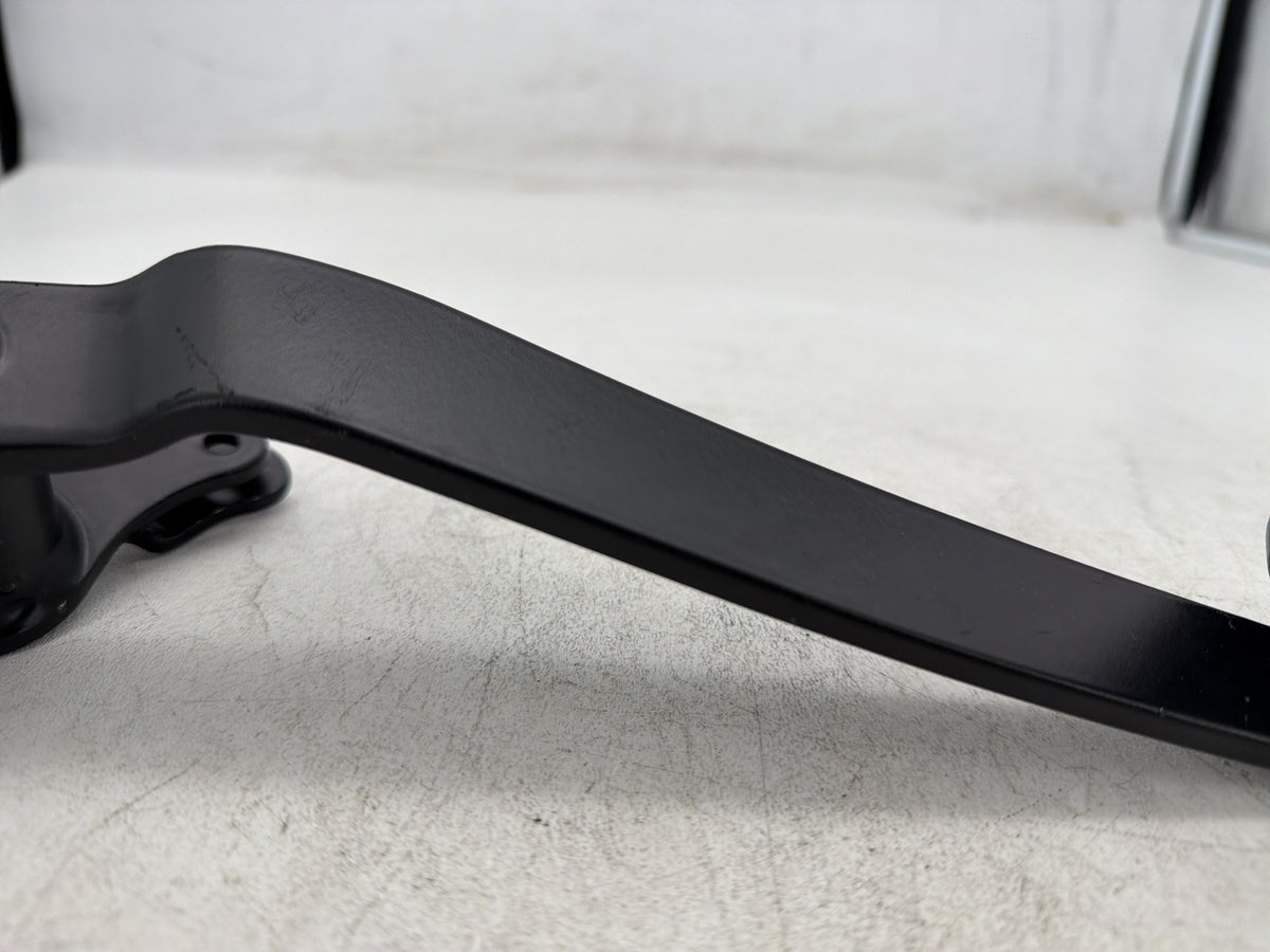 2010 Harley Street Glide Touring FLHX OEM Foot Brake Control Lever Pedal