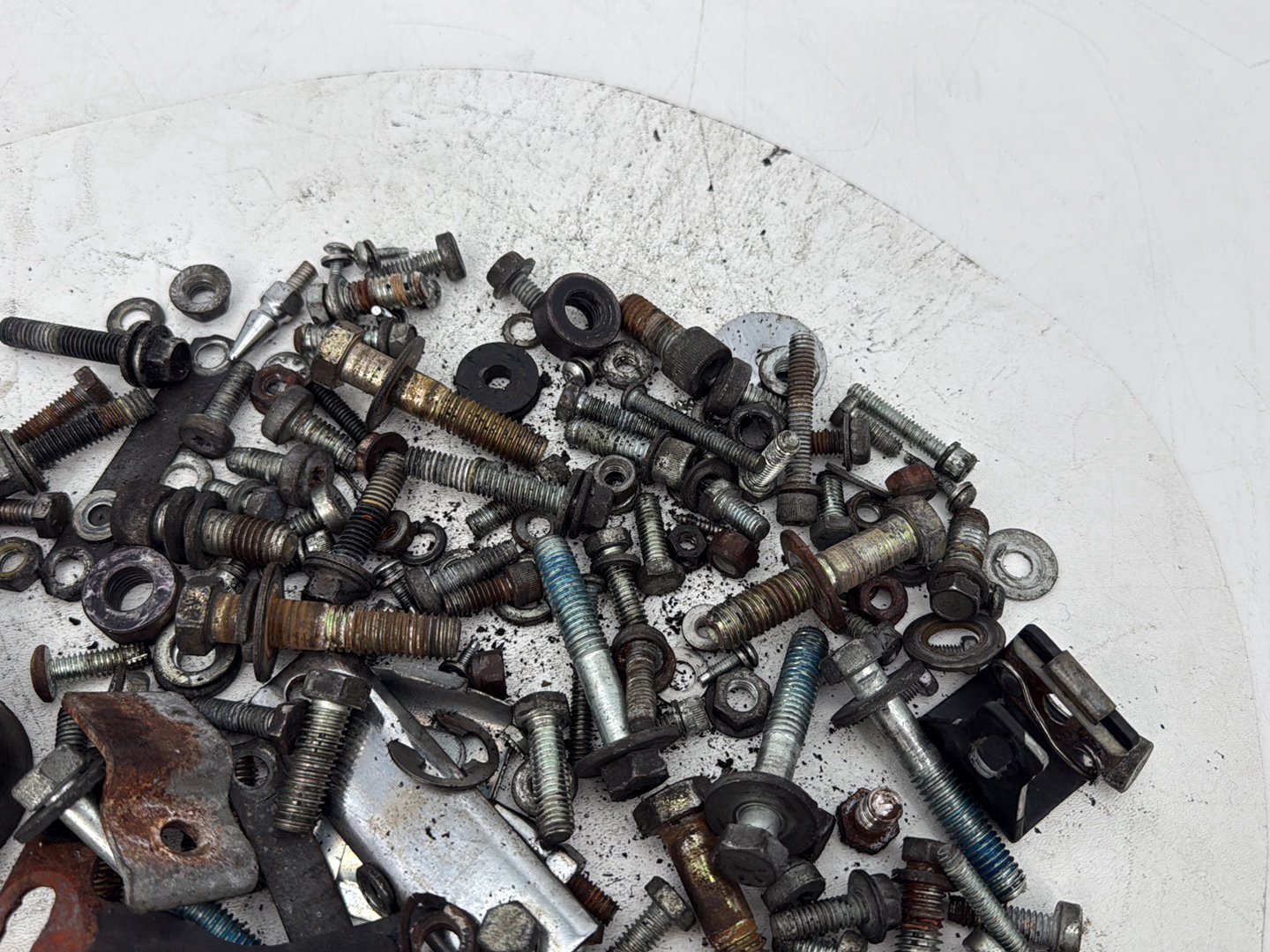 2007 - 2012 Harley-Davidson Touring Street Glide Hardware Bolts Nuts & Brackets w/ Left right Rear Fork Swingarm brackets