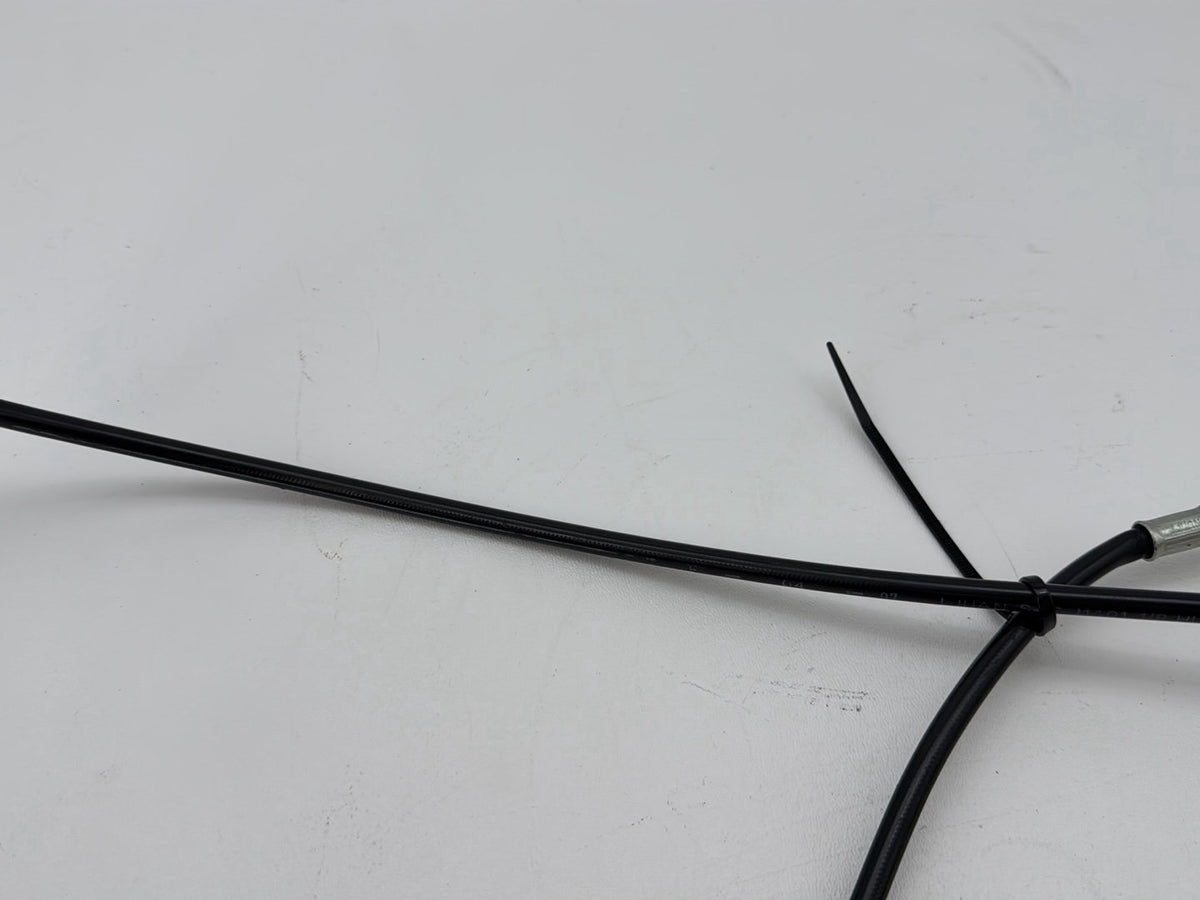 2008 Harley Softail Deluxe FLSTN OEM Front Brake Hose Line Pipe