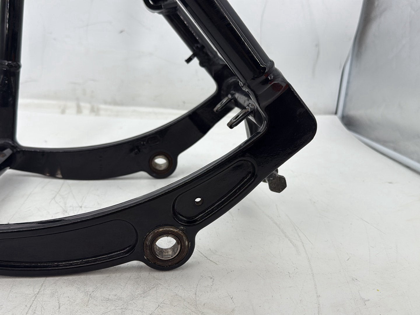 2005 Harley Heritage Softail Classic FLSTCI OEM Rear Fork Swingarm Swing Arm