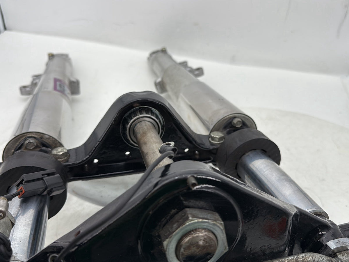 95 Harley Touring Electra Classic Front Triple Tree Set LH RH Fork Legs Sliders