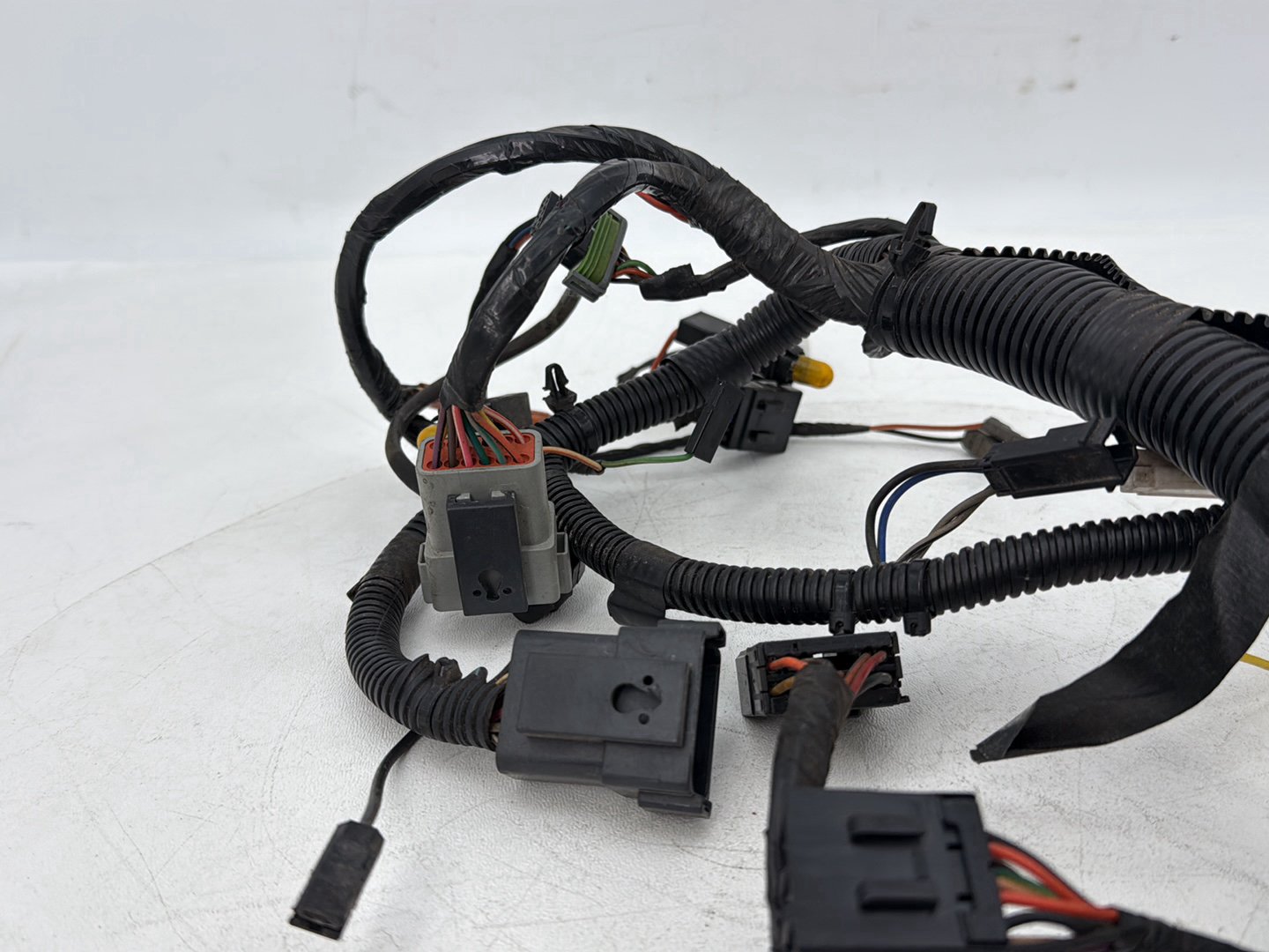 1999 - 2006 Harley-Davidson Touring Electra Glide Ultra Front Sub Wiring Harness Loom Interconnect 70232-04