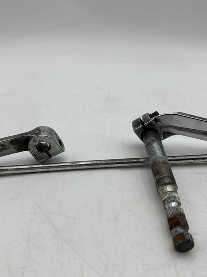 2007 - 2012 Harley-Davidson Touring Electra Glide Classic Gear Shifter Lever w/ Rod linkage  	33709-82A