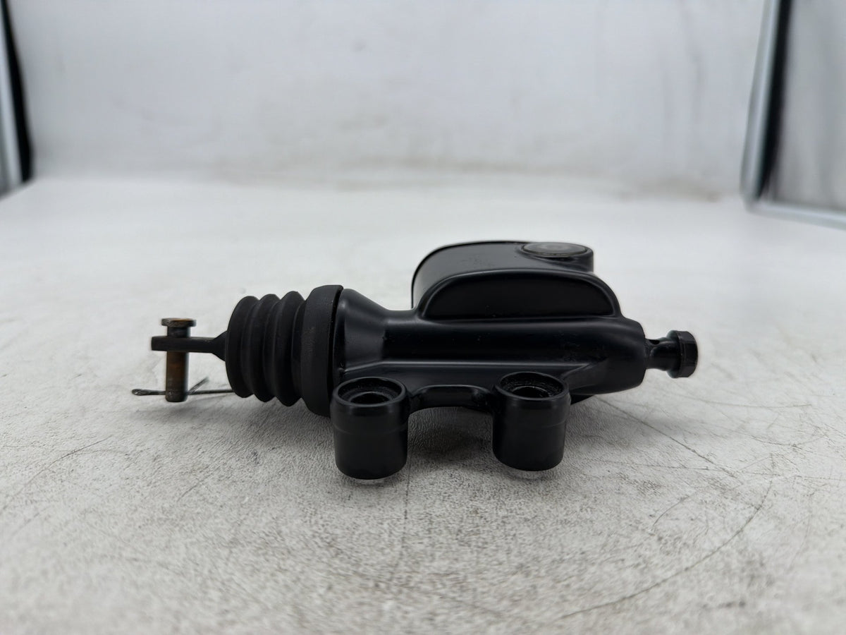 11 Harley Electra Glide Touring Police OEM Rear Brake Master Cylinder Reservoir