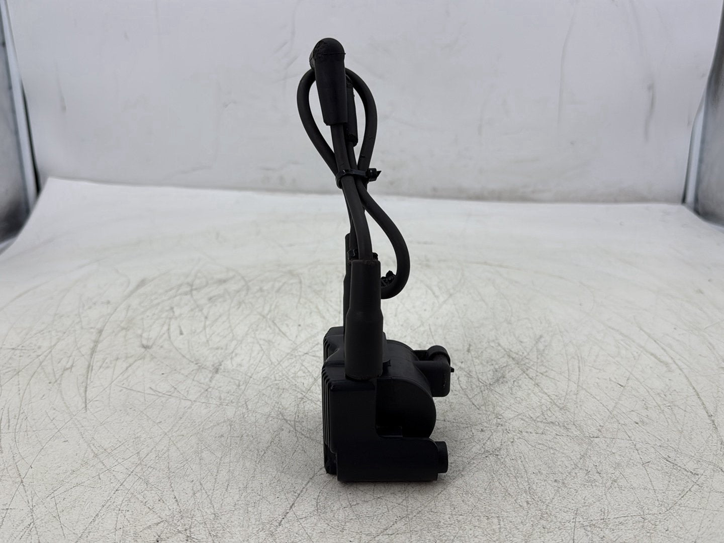 2012 Harley Dyna Super Glide Custom FXDCI OEM Ignition Coil Spark Plugs Cable