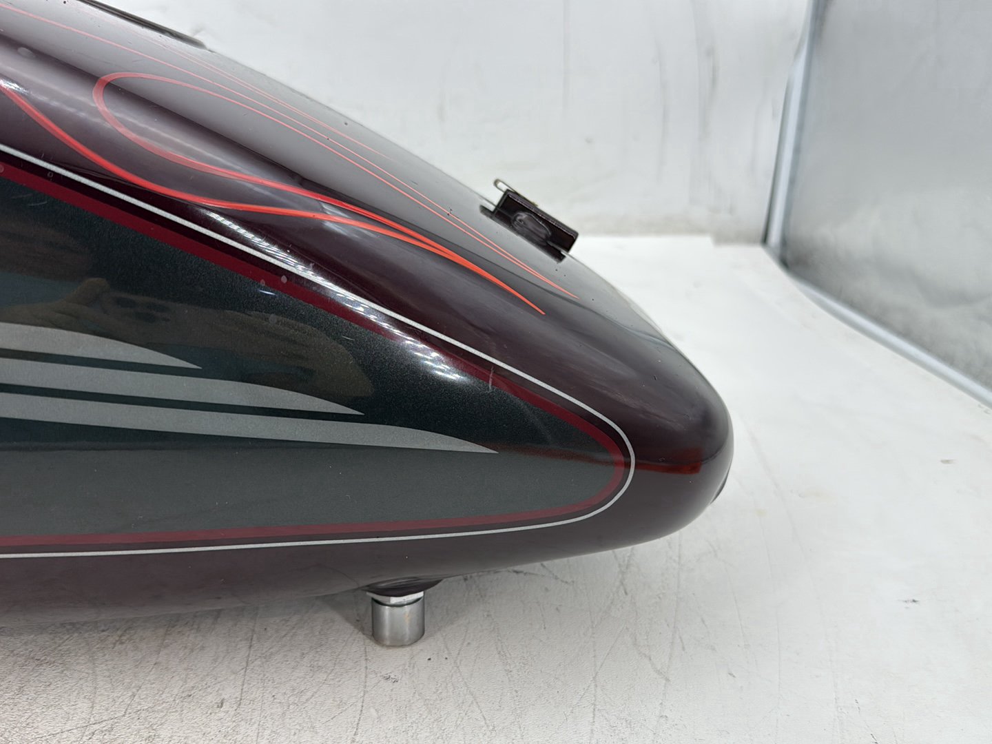 2005 Harley Electra Glide Touring Ultra FLHTCUI OEM Fuel Gas Tank Gasoline Reservoir