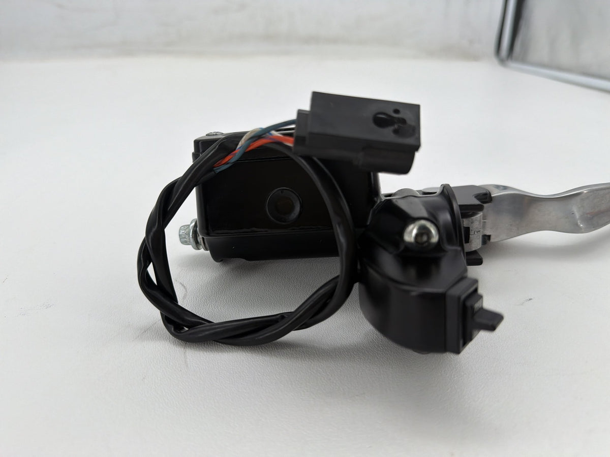 1995 Harley Electra Glide Touring OEM Front Right Brake Lever Master Cylinder