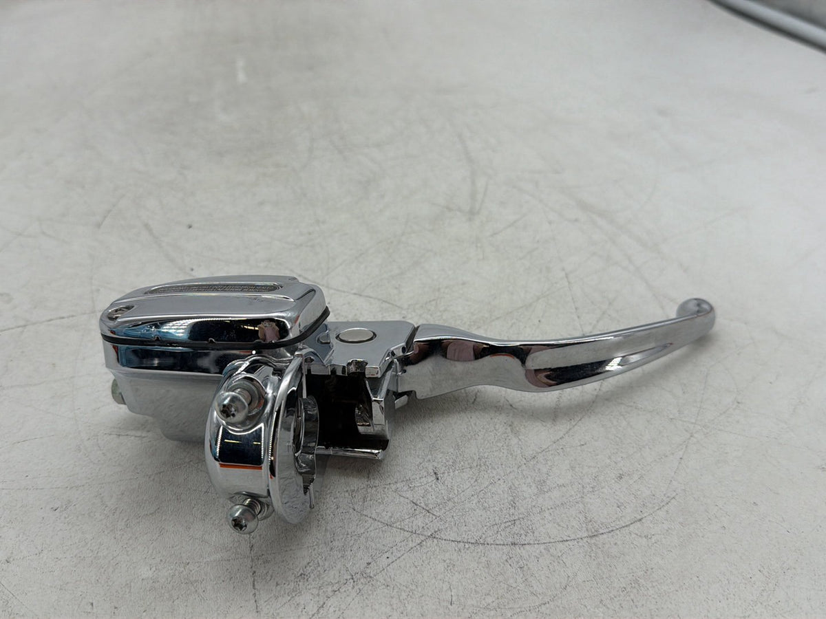 2013 Harley Electra Glide Touring CVO Front Right Brake Lever Master Cylinder