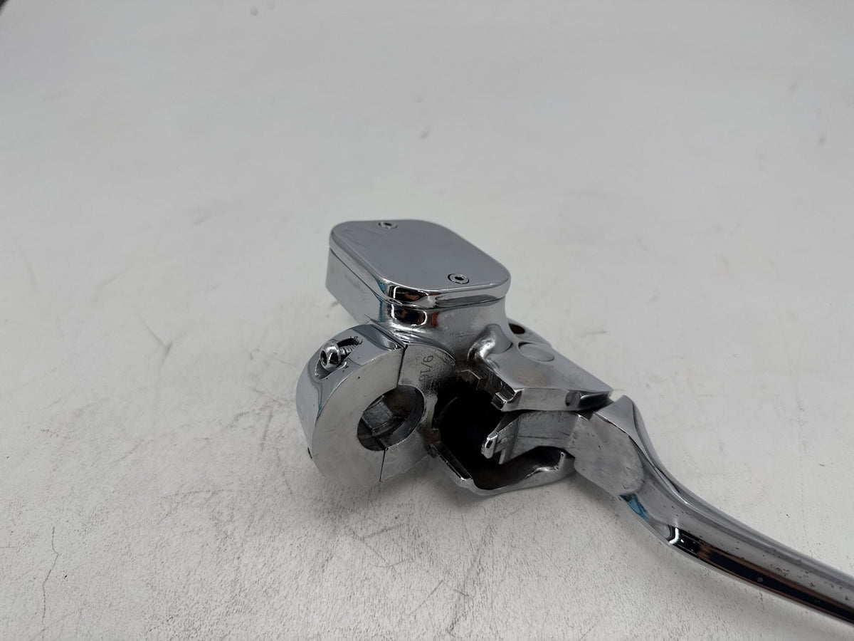 1997 Harley Heritage Softail Classic OEM Front Right Brake Lever Master Cylinder
