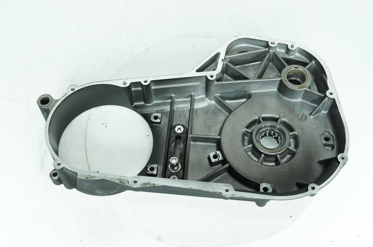 1999 - 2006 Harley-Davidson Touring Electra Glide Classic Inner Primary Clutch Cover 60677-01A