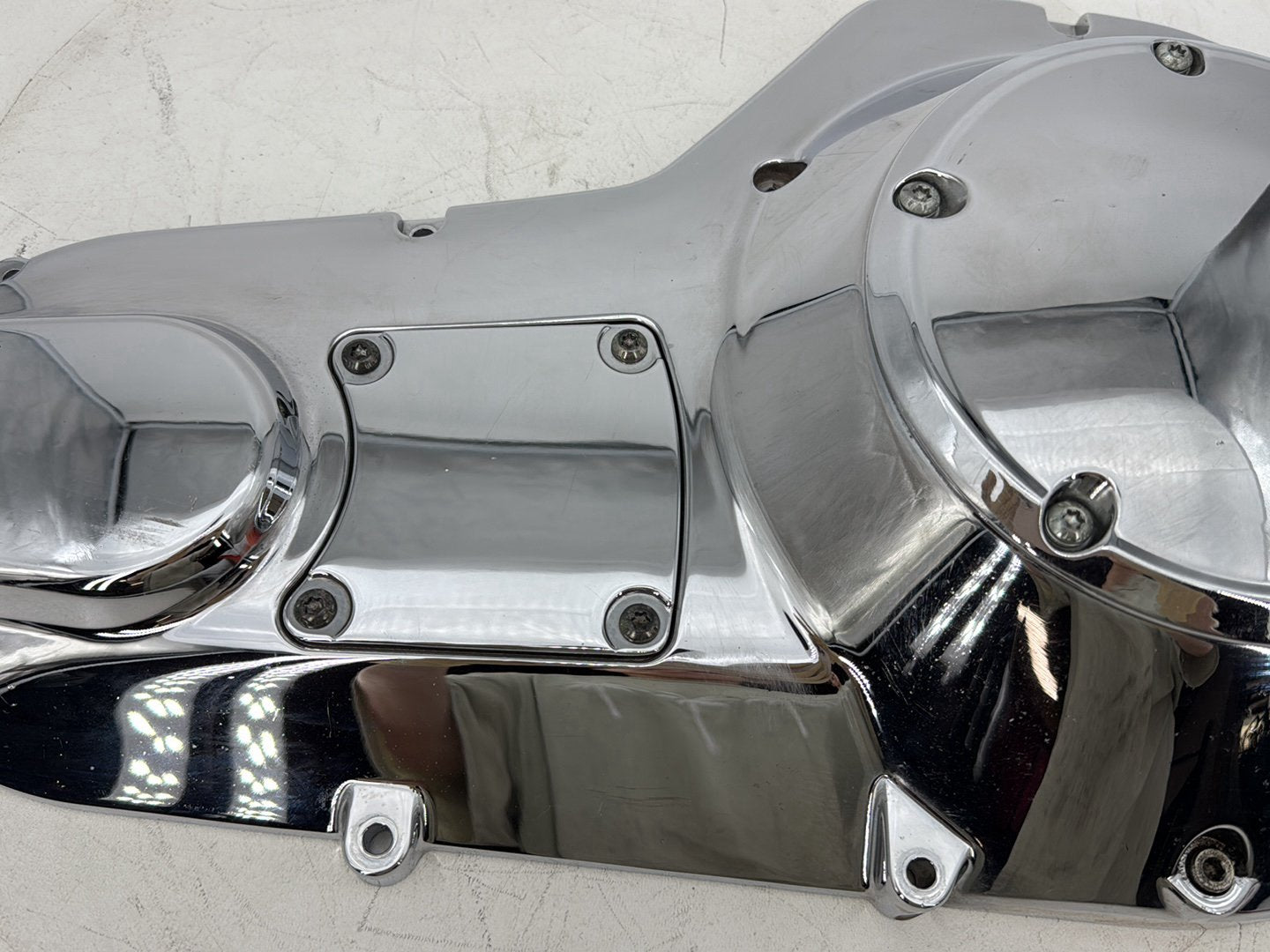 1999 - 2006 Harley-Davidson Touring Electra Glide Ultra Outer Primary Clutch Cover 60672-98