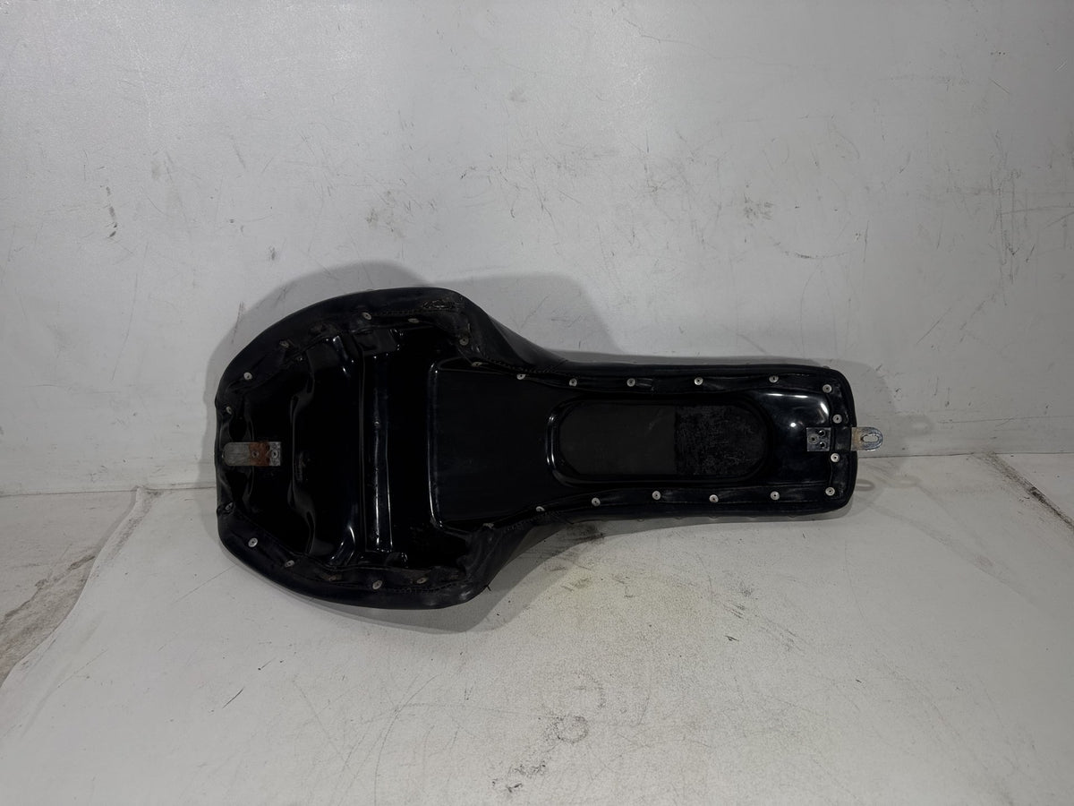 1994 Harley Softail Custom FXSTC Passenger Rider Driver Seat Saddle TRAVERSE