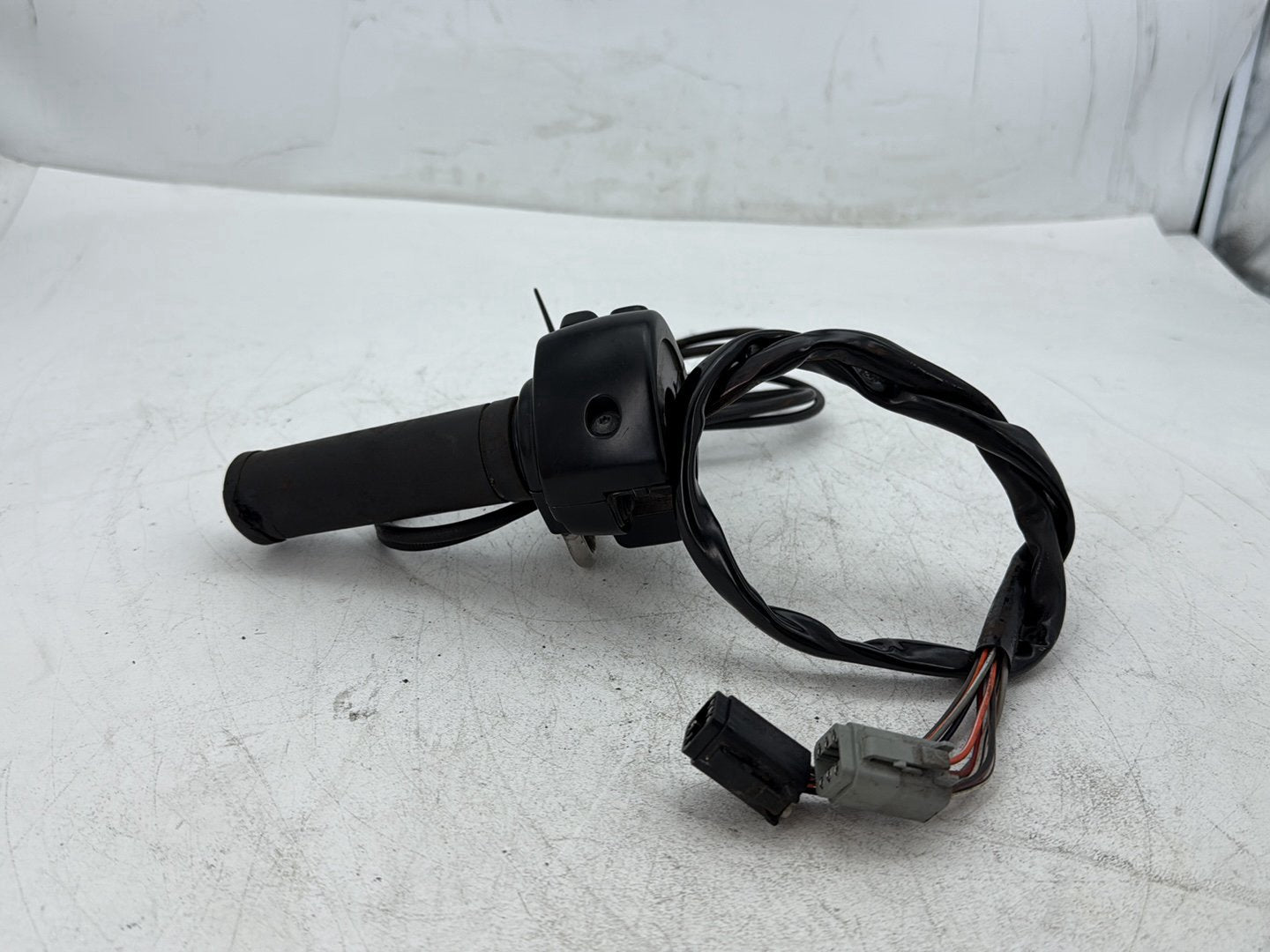 1996 Harley Electra Glide Touring FLHT OEM Right Engine Start Kill Switches Controls
