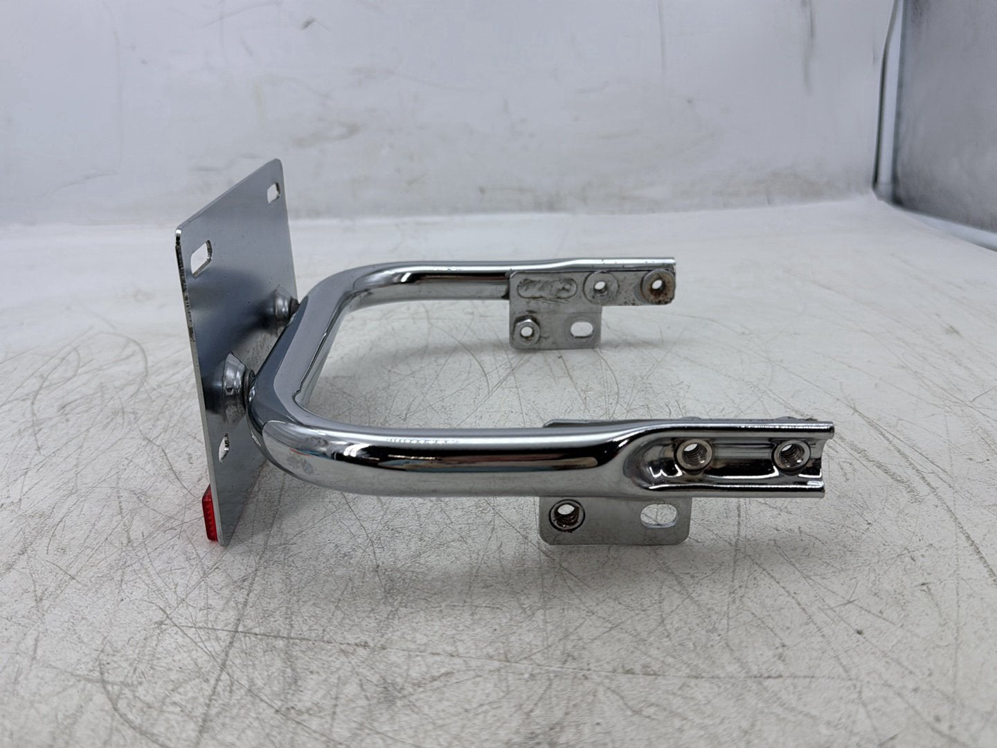 2004 Harley Road King Touring Custom FLHRSI OEM Rear License Plate Support Bar Holder