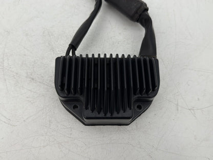 1999 - 2006 Harley-Davidson Dyna Super Glide Voltage Regulator Rectifier  74631-04