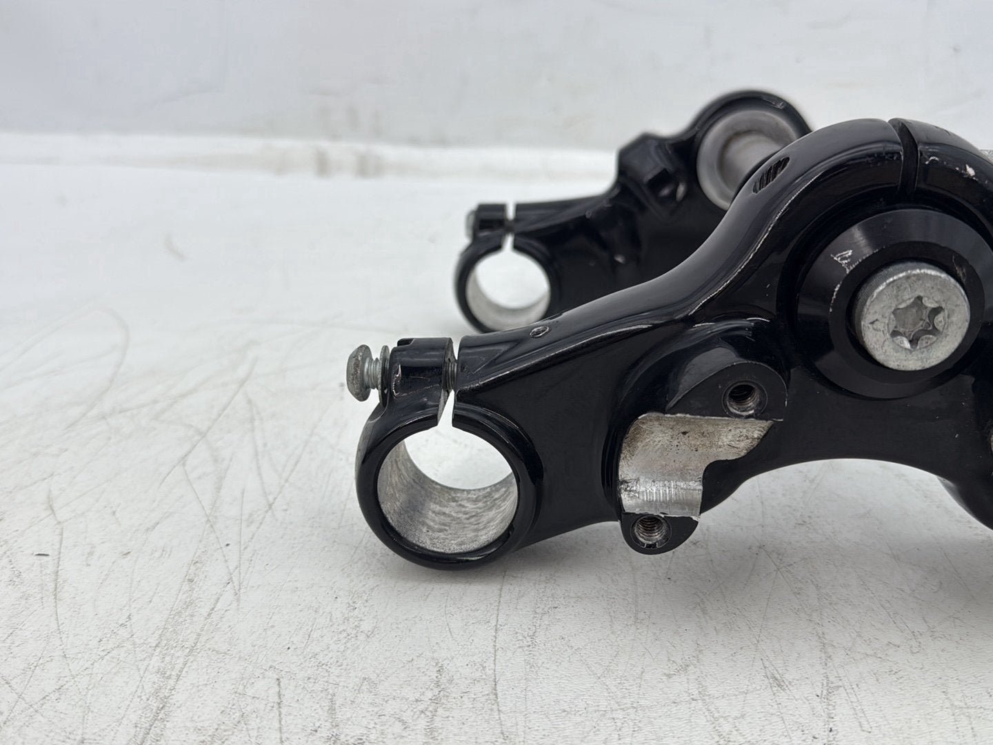 2013 Harley Forty-Eight Sportster 1200X OEM Front Fork Upper Lower Triple Tree