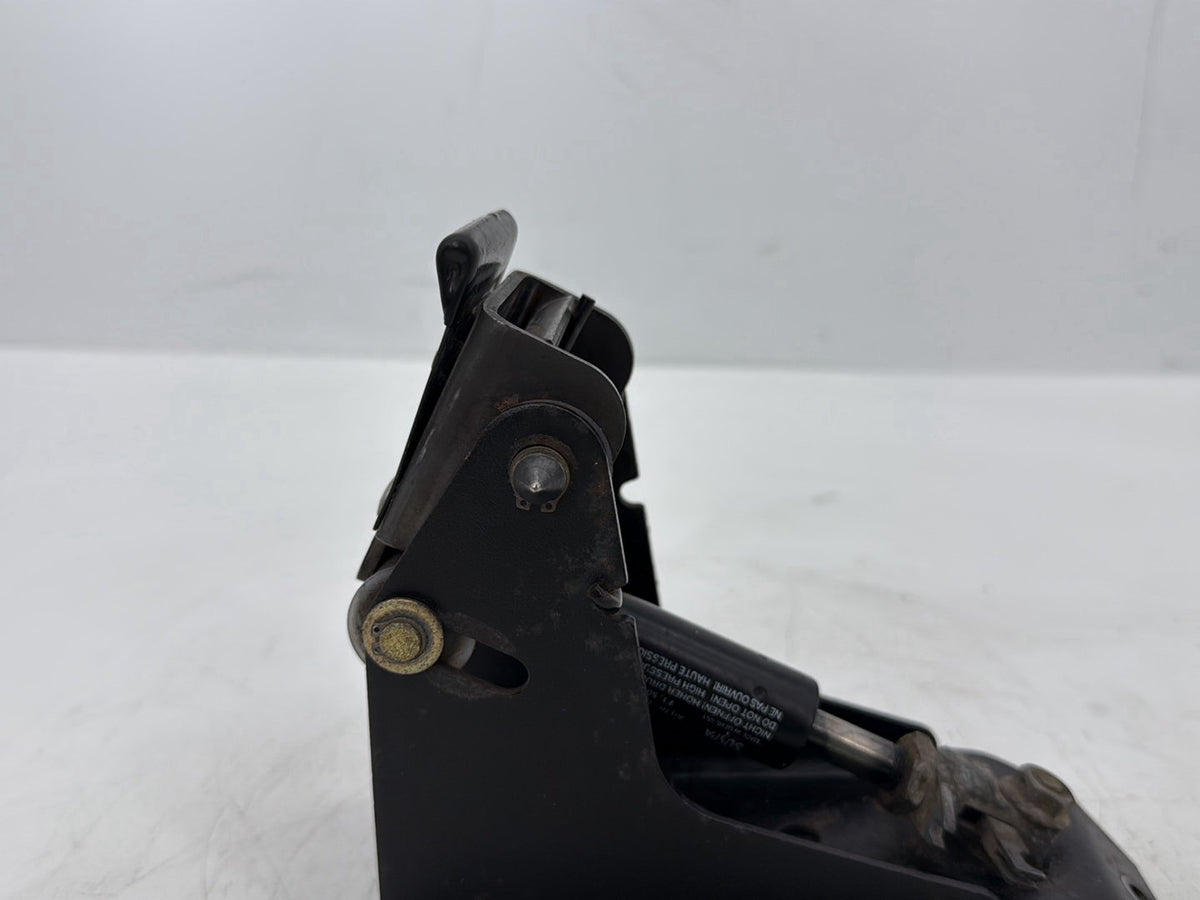 2008 Harley Touring Electra Ultra Adjustable Rider Backrest Lift Mount 52482-01A