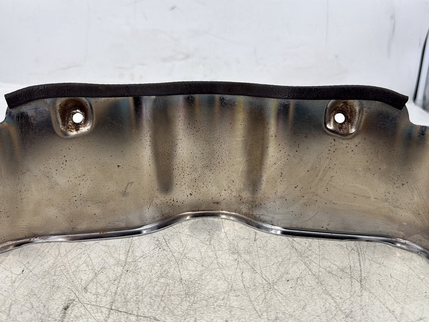 2007 Harley Touring FLHTC Electra Glide Classic OEM Front Lower Fairing Outer Skirt 58208-96A