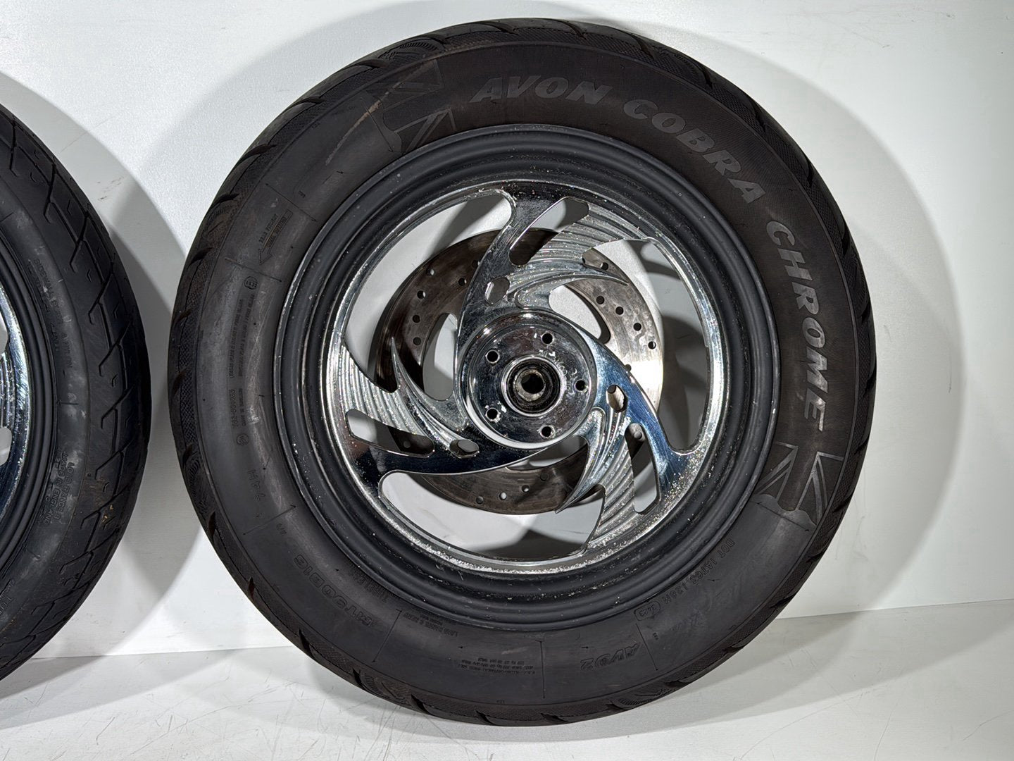 1999 - 2006 Harley-Davidson Dyna Low Rider Front & Rear Wheel Rim Tire MT90B16, 90/90H19 52H, 16" 19"