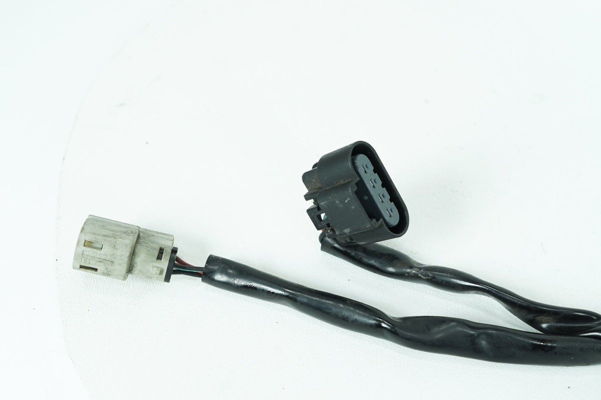 2016 Harley-Davidson Touring FLTRXS - Wire Wiring Harness Plug In Connectors