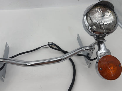 1999 - 2006 Harley-Davidson Touring Electra Glide Classic Front Turn Signal Indicators Aux Light Bar 68712-94A