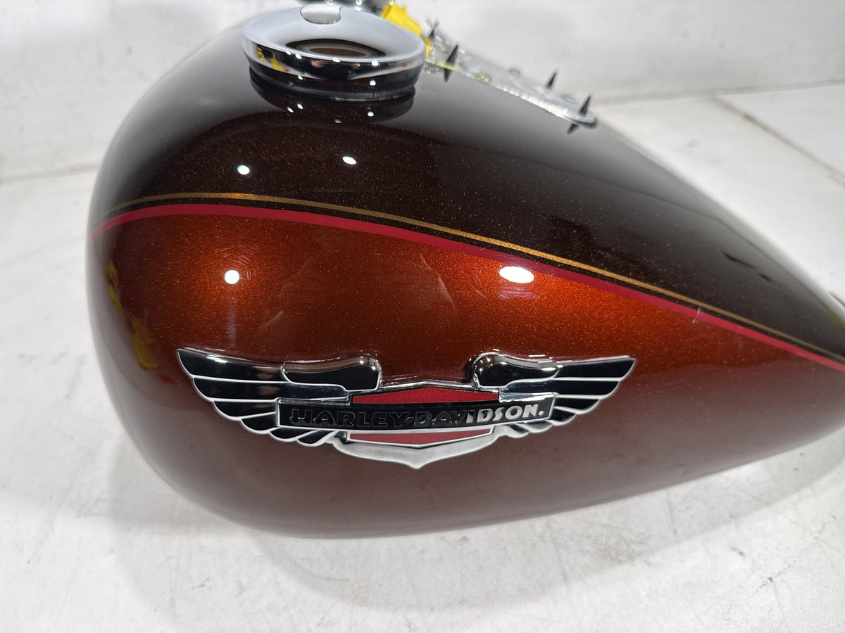 2011 Harley Softail Deluxe OEM Fuel Gas Tank Gasoline Reservoir w/ Pump Sending