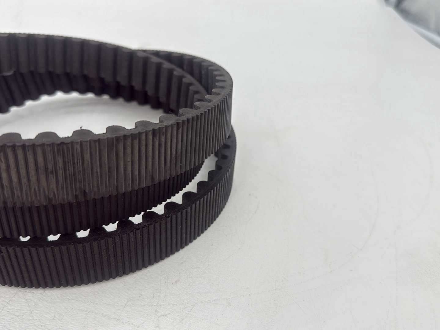2005 Harley Touring FLHRCI Road King Classic OEM Rear Drive Belt