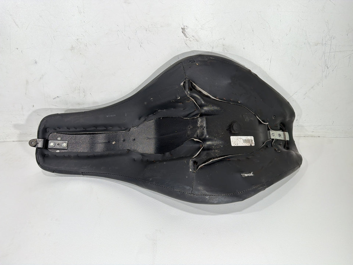 2008 Harley Softail Custom FXSTC OEM Passenger Rider Driver Seat Saddle