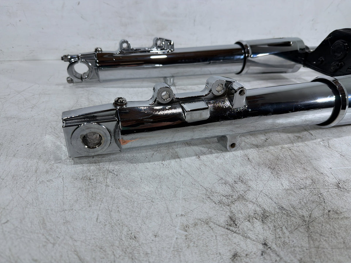 10 Harley Street Glide Touring OEM Front Triple Tree Set LH RH Fork Legs Sliders