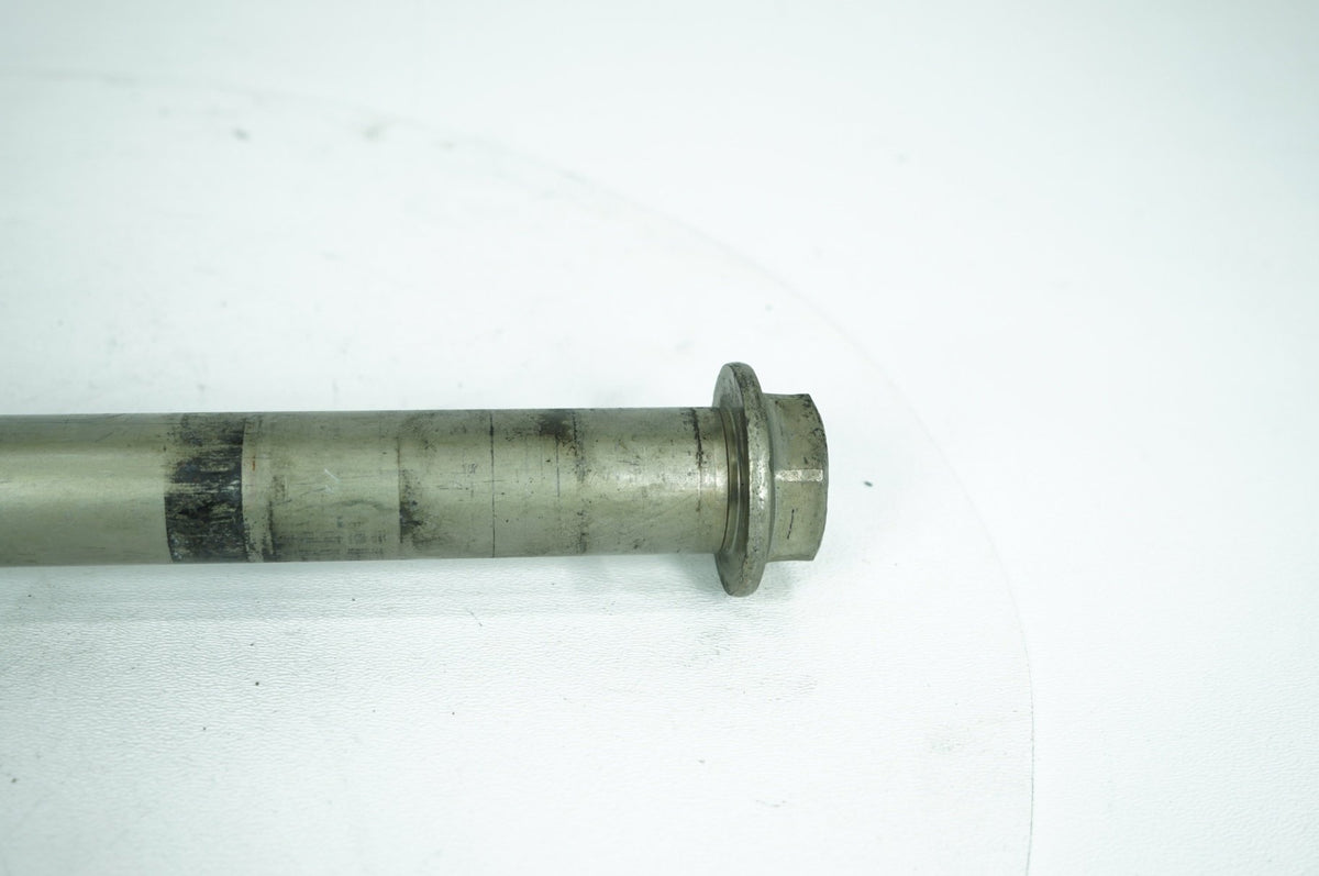 2013 Harley Dyna FXDC Super Glide Custom OEM Rear Wheel Axle Bolt Shaft