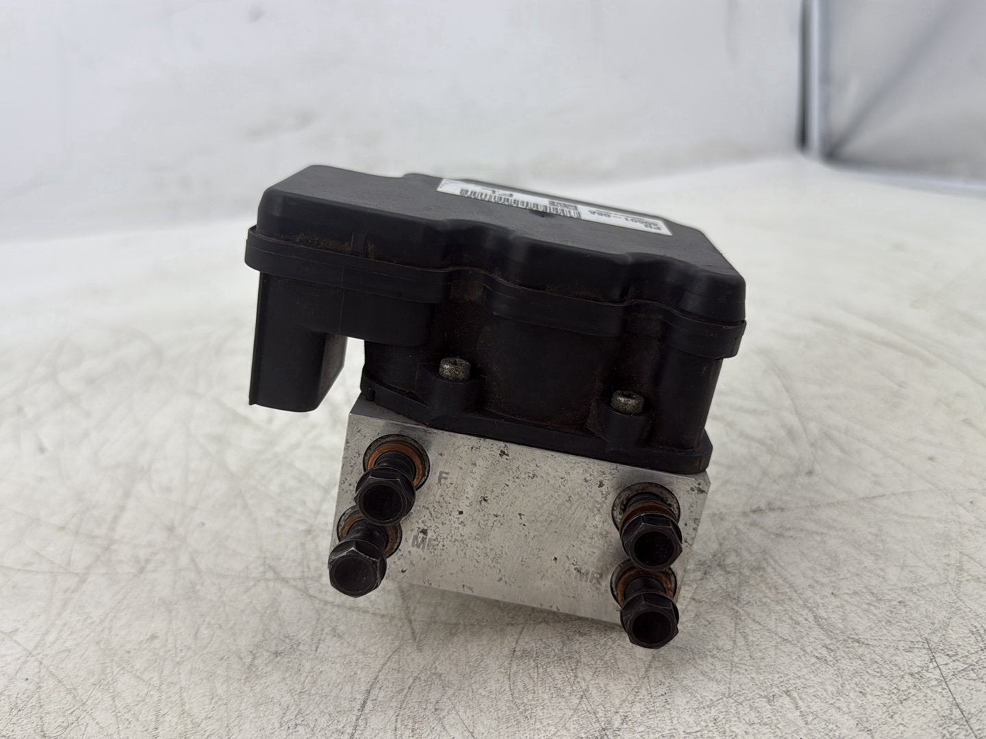 2011 Harley Street Glide Touring FLHX OEM ABS Brake Pump & Control Module