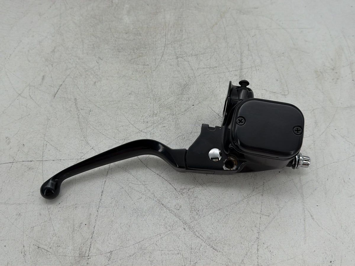2009 Harley Dyna Street Bob FXDB OEM Front Right Brake Lever Master Cylinder