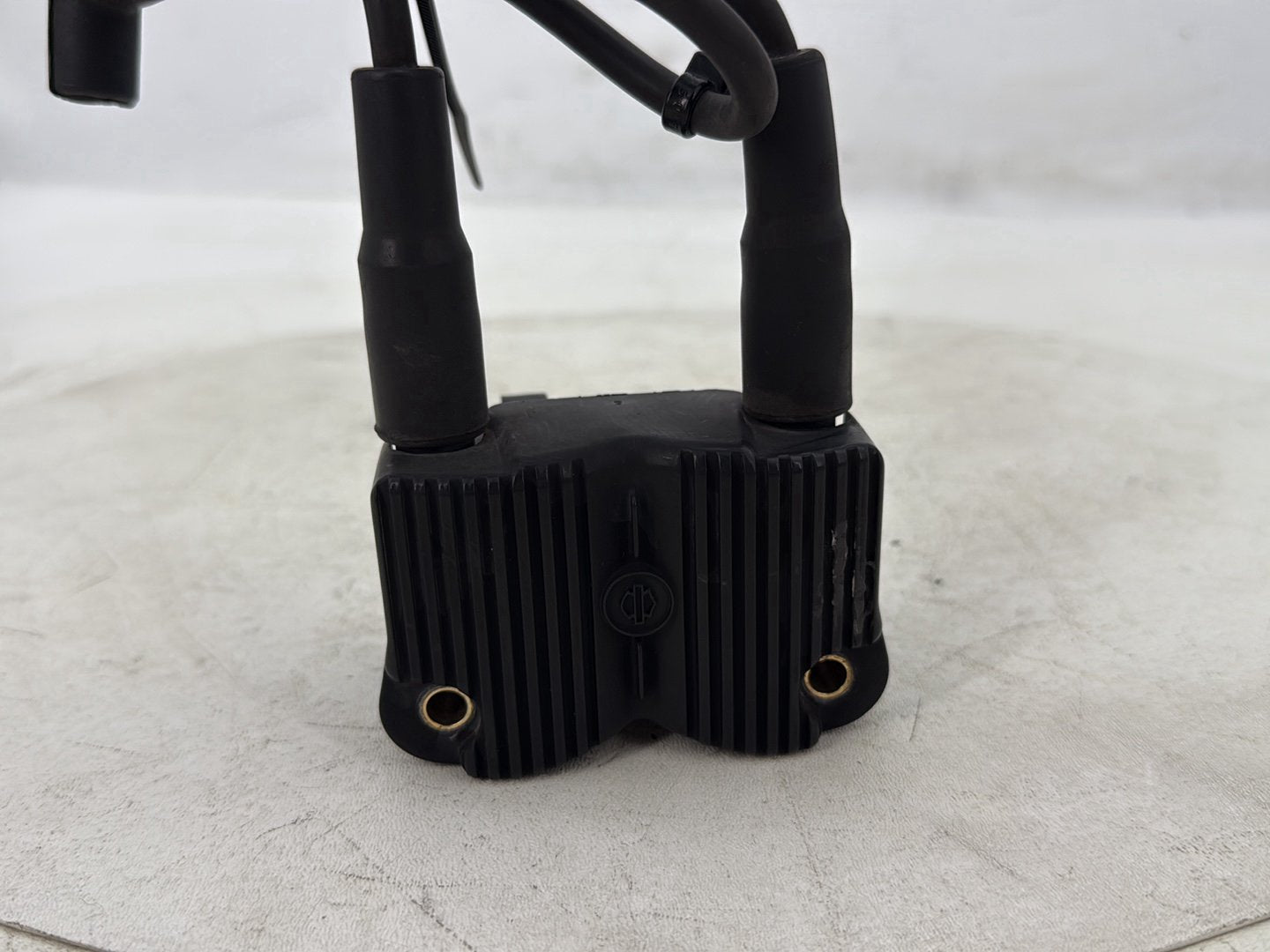 2015 Harley Dyna Low Rider FXDL OEM Ignition Coil Spark Plugs Cable