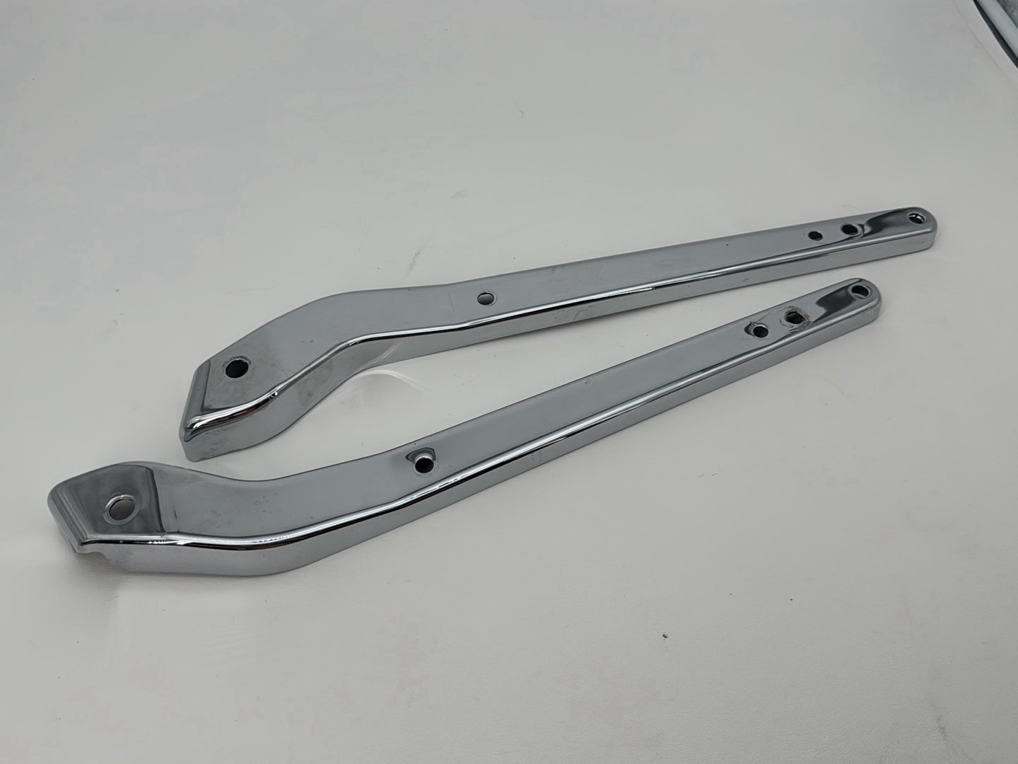 1999 - 2006 Harley-Davidson Dyna Wide Glide Left Right Saddlebag Fender Struts Brackets 59893-96