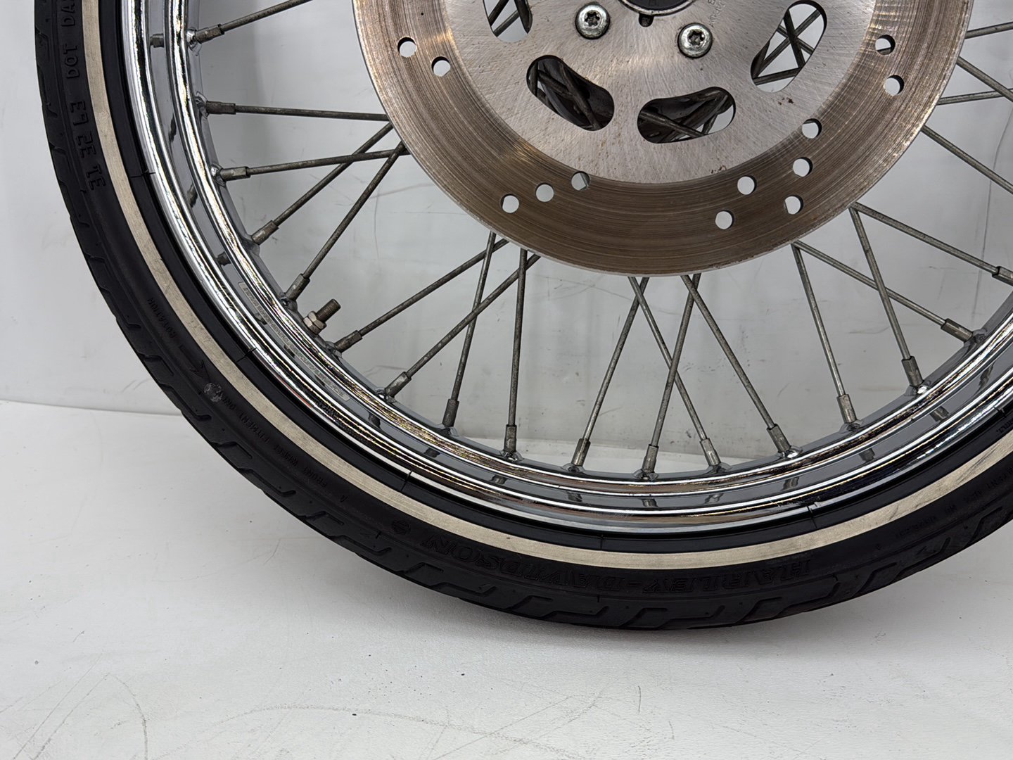 1997 Harley Softail Heritage Classic OEM Front Wheel Rim Tire Spoked MH90-21 21"