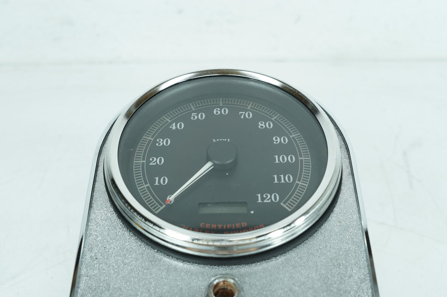 1999 - 2006 Harley-Davidson Touring Road King Fuel Tank Dash Console Speedometer NOKey 60960-99