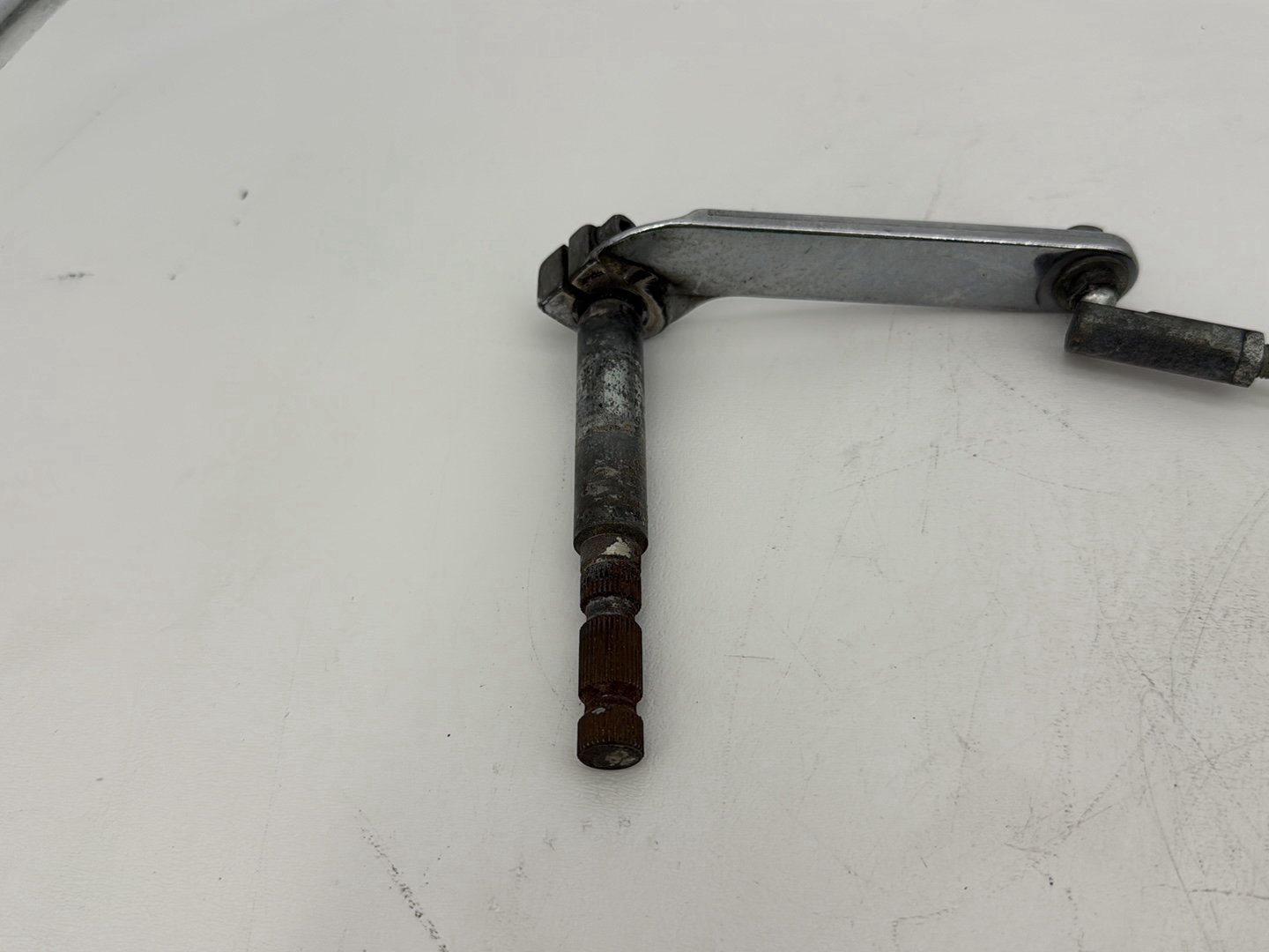 2008 Harley Touring FLHTCU Electra Glide Ultra OEM Gear Shifter Lever w/ Rod linkage