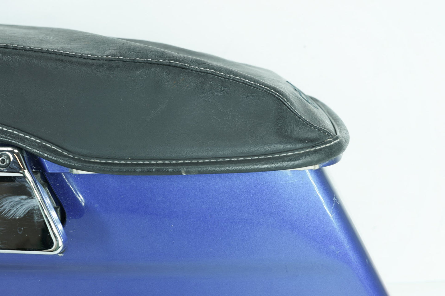 2007 - 2011 Harley-Davidson Touring Electra Glide Classic Left 1 Saddlebag Luggage NO Key 90757-93, 90753-93