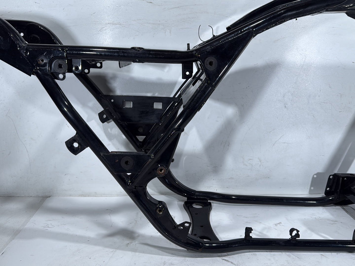 2004 Harley Road King Touring Classic OEM Body Main Frame Chassis C