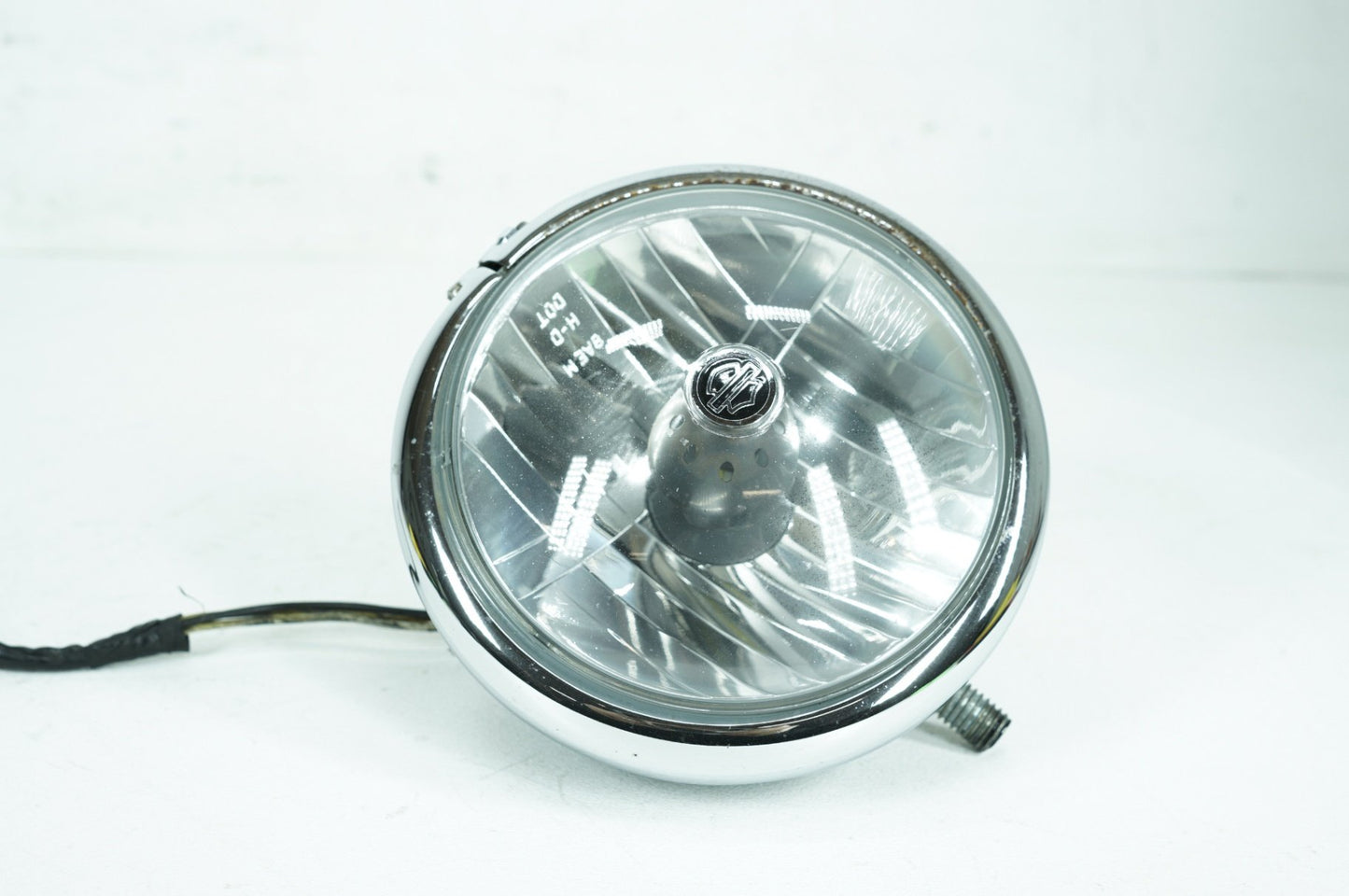 2004 - 2013 Harley-Davidson Sportster  Headlight Headlamp Head Light Halogen 69774-07