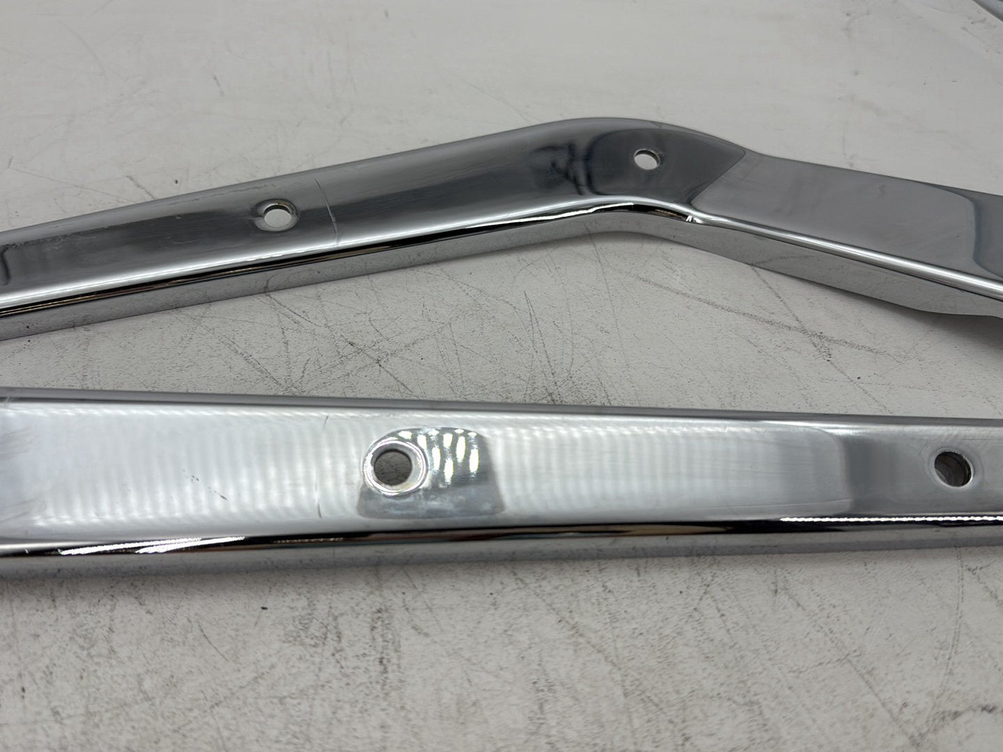2013 Harley Heritage Softail Classic FLSTC OEM Rear Left Right Fender Struts Bracket