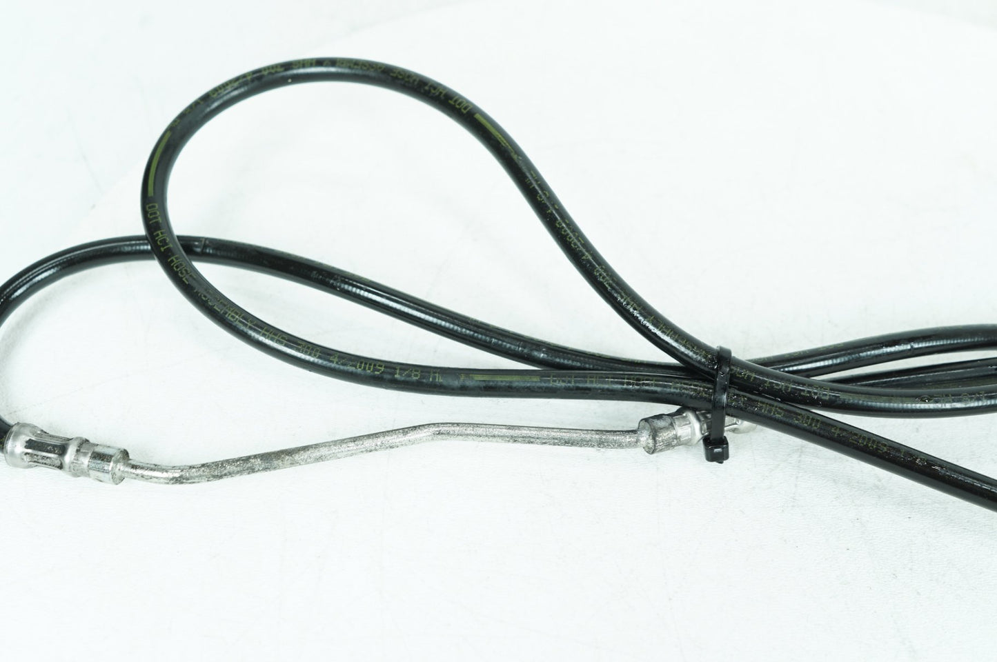 2007 - 2012 Harley-Davidson Touring Electra Glide Ultra Front Brake Hose Line Pipe ABS   41679-09